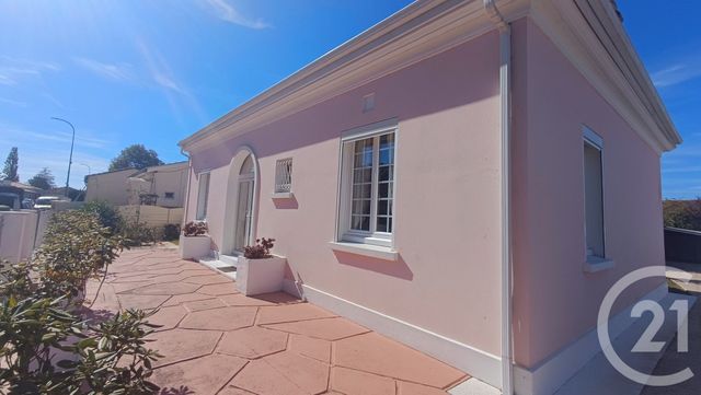 Maison à vendre - 4 pièces - 120,22 m2 - Talais - 33 - AQUITAINE