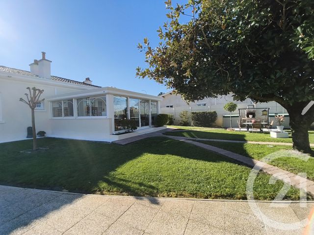 Maison &agrave; vendre - 4 pi&egrave;ces - 120,22 m2 - Talais - 33 - AQUITAINE