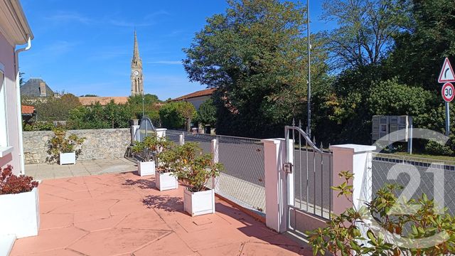 Maison à vendre - 4 pièces - 120,22 m2 - Talais - 33 - AQUITAINE