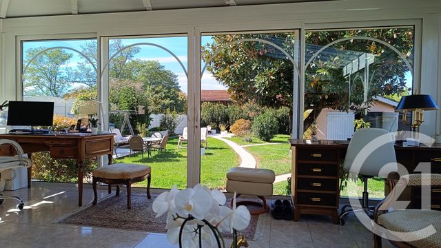 Maison à vendre - 4 pièces - 120,22 m2 - Talais - 33 - AQUITAINE