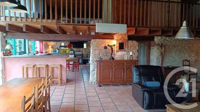 Maison à vendre - 6 pièces - 210,89 m2 - Talais - 33 - AQUITAINE