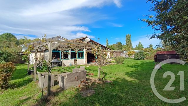 Maison à vendre - 6 pièces - 210,89 m2 - Talais - 33 - AQUITAINE