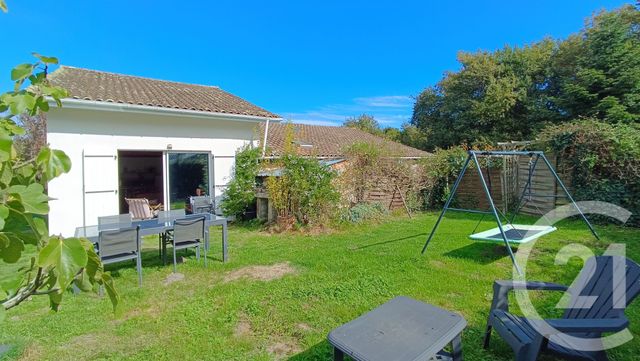 Maison à vendre - 6 pièces - 210,89 m2 - Talais - 33 - AQUITAINE