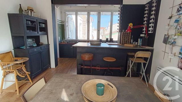 Afficher la photo en grand Appartement F3 à vendre - 3 pièces - 75 m2 - Soulac Sur Mer - 33 - AQUITAINE