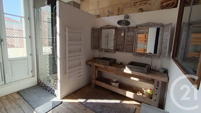 Afficher la photo en grand Appartement F3 à vendre - 3 pièces - 75 m2 - Soulac Sur Mer - 33 - AQUITAINE