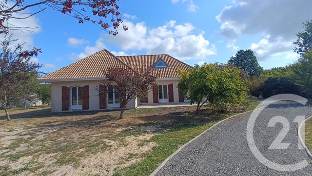 Afficher la photo en grand Maison à vendre - 5 pièces - 201,39 m2 - Talais - 33 - AQUITAINE