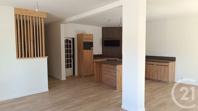 Afficher la photo en grand Maison à vendre - 5 pièces - 201,39 m2 - Talais - 33 - AQUITAINE
