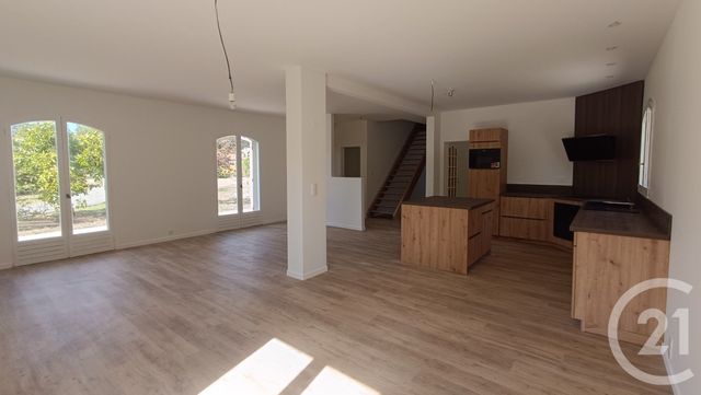 Afficher la photo en grand Maison à vendre - 5 pièces - 201,39 m2 - Talais - 33 - AQUITAINE