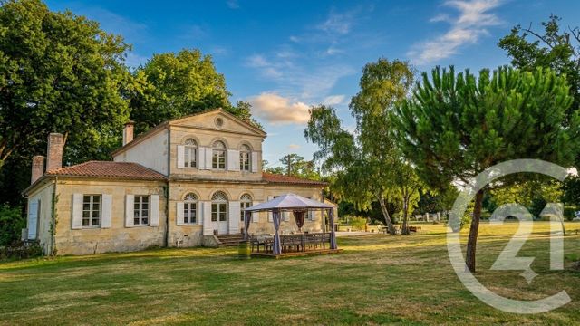 Maison &agrave; vendre - 7 pi&egrave;ces - 253,70 m2 - St Vivien De Medoc - 33 - AQUITAINE