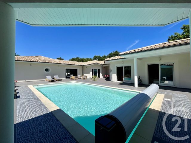 Afficher la photo en grand Maison à vendre - 9 pièces - 296 m2 - Hourtin - 33 - AQUITAINE