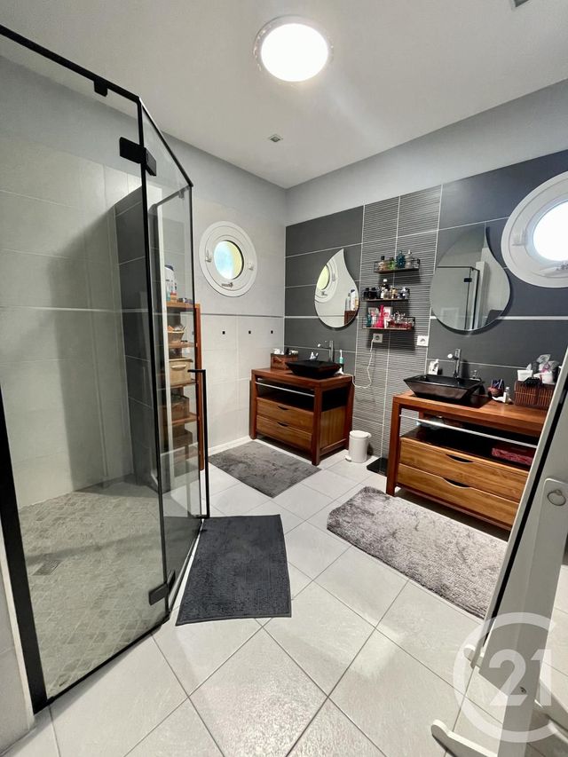 Afficher la photo en grand Maison à vendre - 9 pièces - 296 m2 - Hourtin - 33 - AQUITAINE