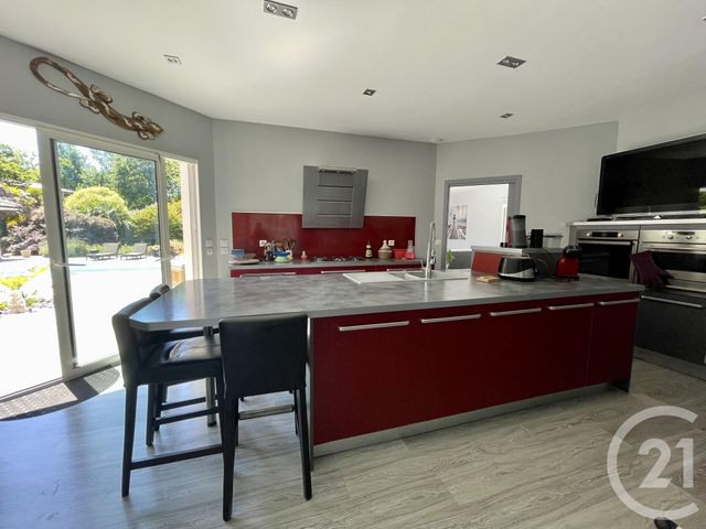 Afficher la photo en grand Maison à vendre - 9 pièces - 296 m2 - Hourtin - 33 - AQUITAINE