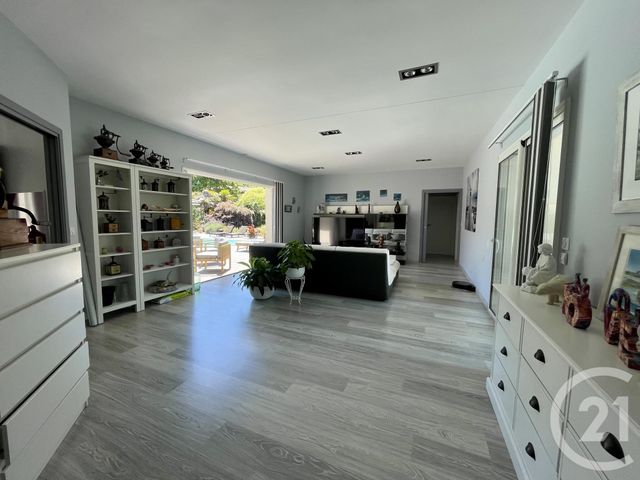 Afficher la photo en grand Maison à vendre - 9 pièces - 296 m2 - Hourtin - 33 - AQUITAINE