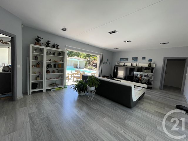 Afficher la photo en grand Maison à vendre - 9 pièces - 296 m2 - Hourtin - 33 - AQUITAINE