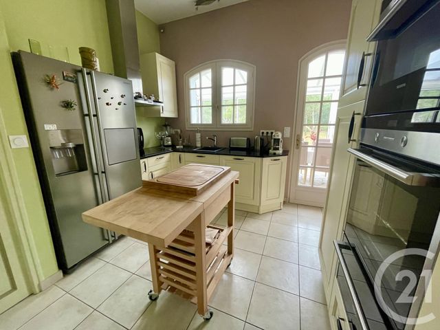 Afficher la photo en grand Maison à vendre - 8 pièces - 220 m2 - Hourtin - 33 - AQUITAINE