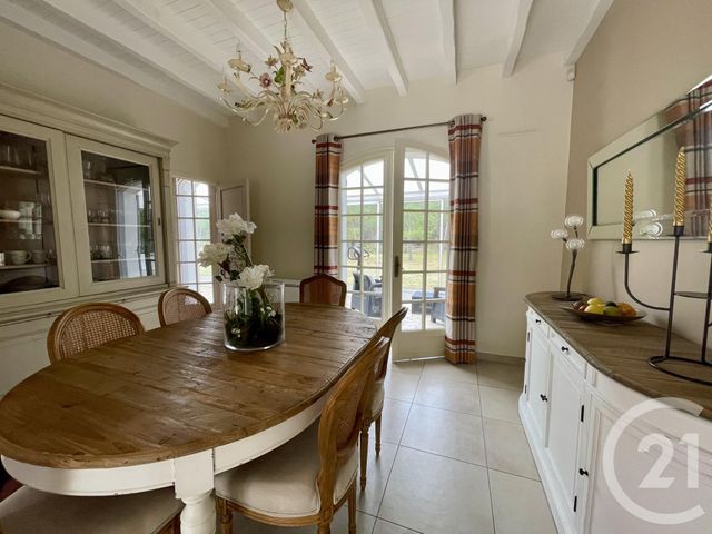 Afficher la photo en grand Maison à vendre - 8 pièces - 220 m2 - Hourtin - 33 - AQUITAINE