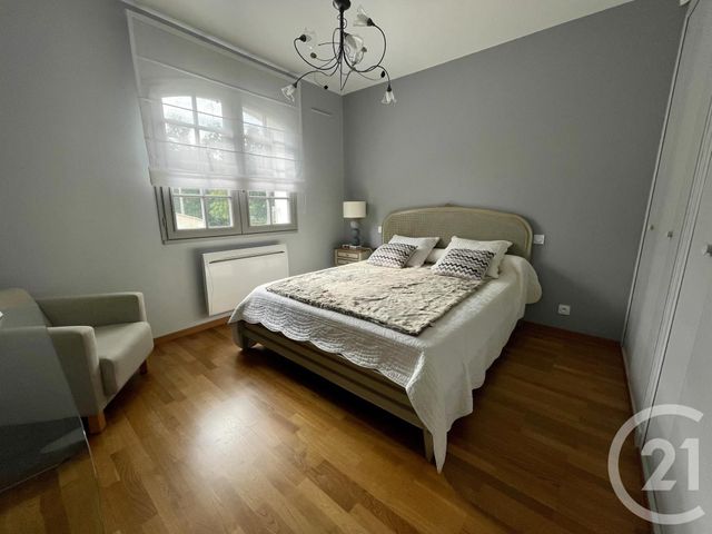 Afficher la photo en grand Maison à vendre - 8 pièces - 220 m2 - Hourtin - 33 - AQUITAINE