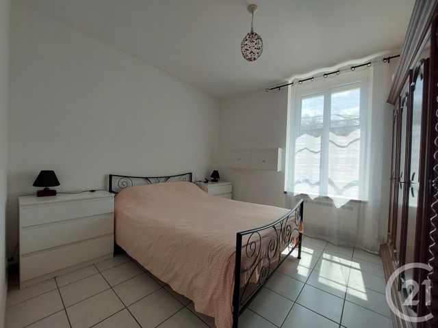 Maison à vendre - 8 pièces - 193 m2 - Lesparre Medoc - 33 - AQUITAINE