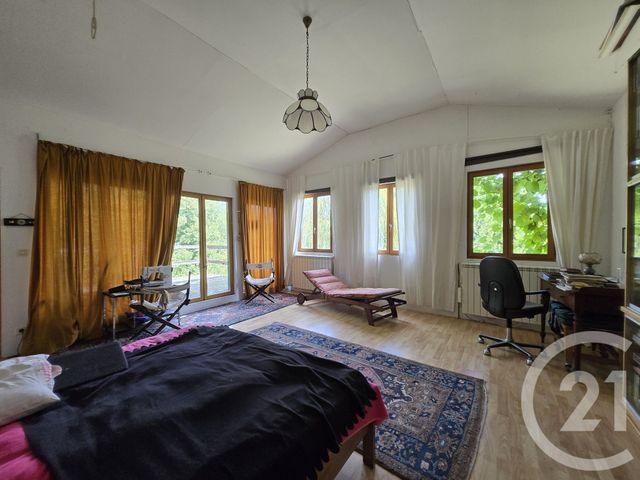 Maison à vendre - 4 pièces - 237,01 m2 - Valeyrac - 33 - AQUITAINE