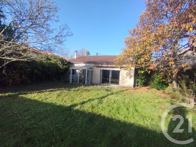 Maison à vendre - 4 pièces - 212,78 m2 - Lesparre Medoc - 33 - AQUITAINE