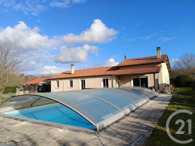 Maison à vendre - 5 pièces - 180 m2 - Lesparre Medoc - 33 - AQUITAINE