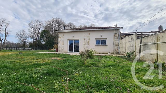Maison à vendre - 5 pièces - 208,61 m2 - St Germain D Esteuil - 33 - AQUITAINE