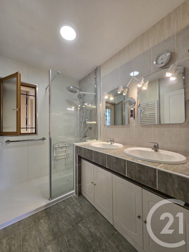 Maison à vendre - 5 pièces - 132,40 m2 - Lesparre Medoc - 33 - AQUITAINE