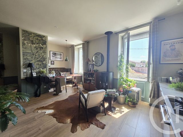 Appartement T3 à vendre - 3 pièces - 94 m2 - Lesparre Medoc - 33 - AQUITAINE