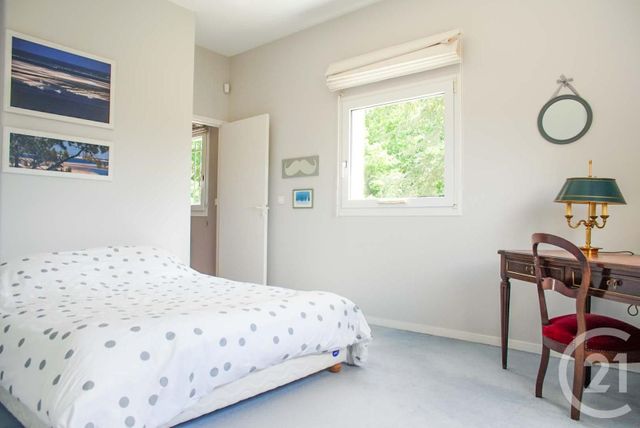 Maison à vendre - 7 pièces - 227,10 m2 - Lesparre Medoc - 33 - AQUITAINE