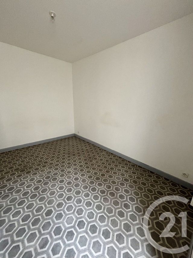 Appartement F2 à louer - 2 pièces - 30,08 m2 - Pauillac - 33 - AQUITAINE