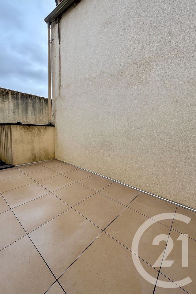 Appartement F2 à louer - 2 pièces - 30,08 m2 - Pauillac - 33 - AQUITAINE