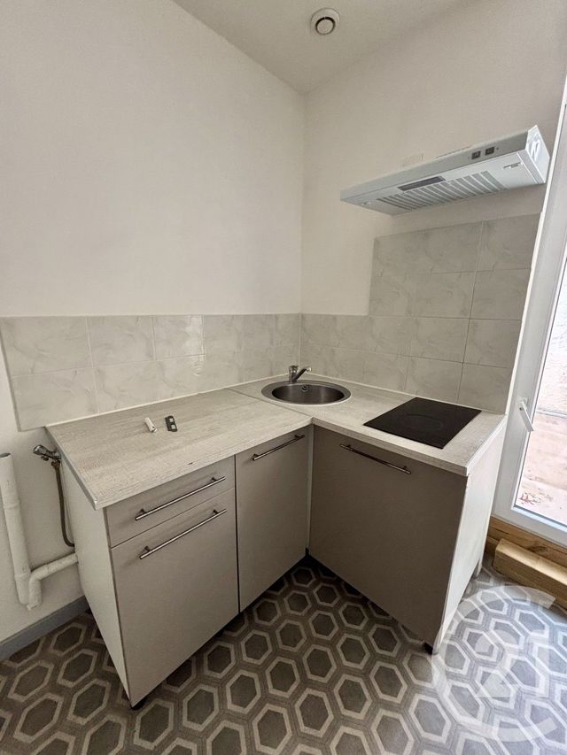 Appartement F2 à louer - 2 pièces - 30,08 m2 - Pauillac - 33 - AQUITAINE