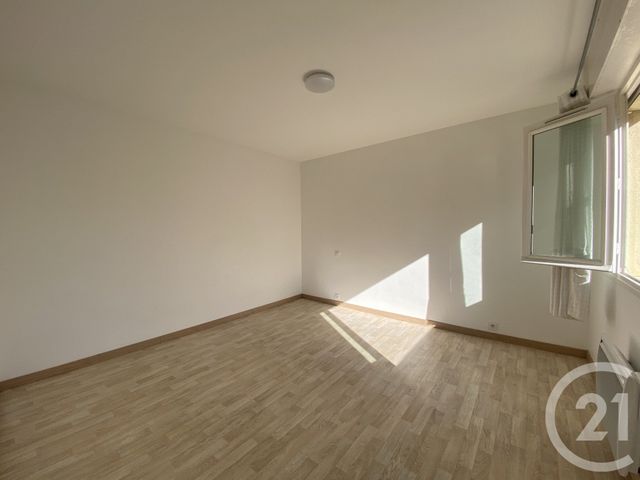 Afficher la photo en grand Maison à louer - 3 pièces - 69,37 m2 - Lesparre Medoc - 33 - AQUITAINE