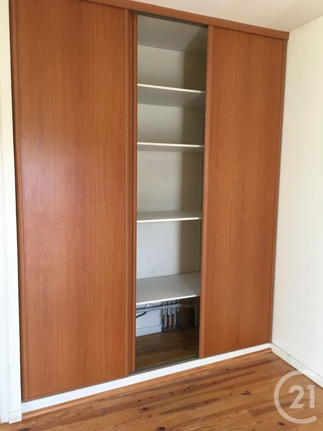 Appartement F2 à louer - 2 pièces - 51,88 m2 - Lesparre Medoc - 33 - AQUITAINE