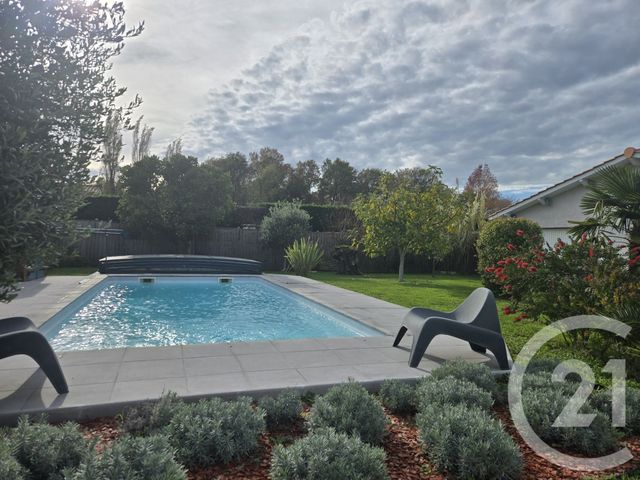 Maison à vendre - 5 pièces - 110 m2 - Lesparre Medoc - 33 - AQUITAINE