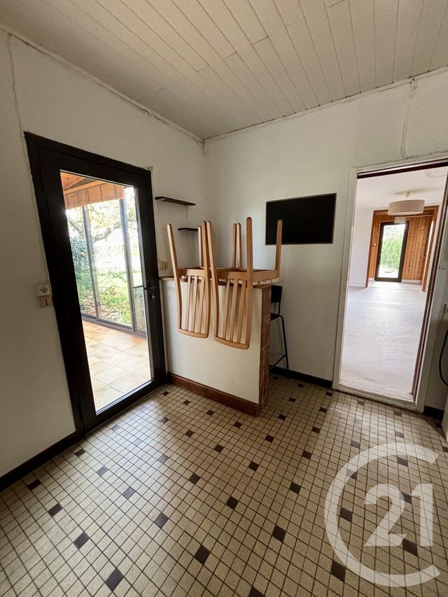 Afficher la photo en grand Maison à louer - 3 pièces - 85,44 m2 - Jau Dignac Et Loirac - 33 - AQUITAINE