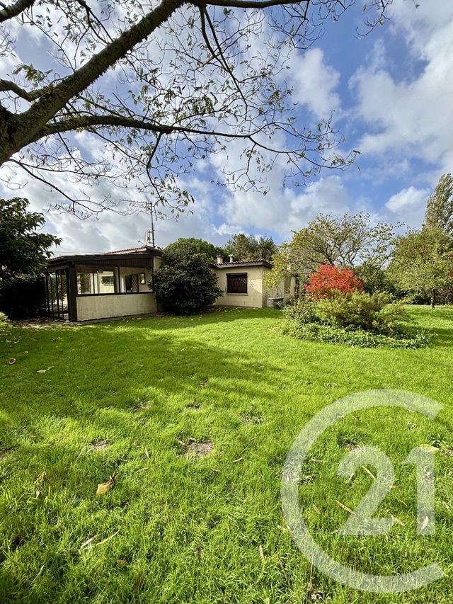 Afficher la photo en grand Maison à louer - 3 pièces - 85,44 m2 - Jau Dignac Et Loirac - 33 - AQUITAINE