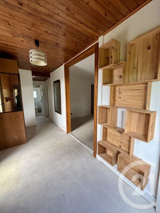 Afficher la photo en grand Maison à louer - 3 pièces - 85,44 m2 - Jau Dignac Et Loirac - 33 - AQUITAINE