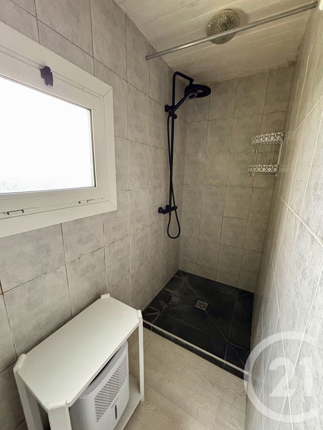 Afficher la photo en grand Maison à louer - 3 pièces - 85,44 m2 - Jau Dignac Et Loirac - 33 - AQUITAINE