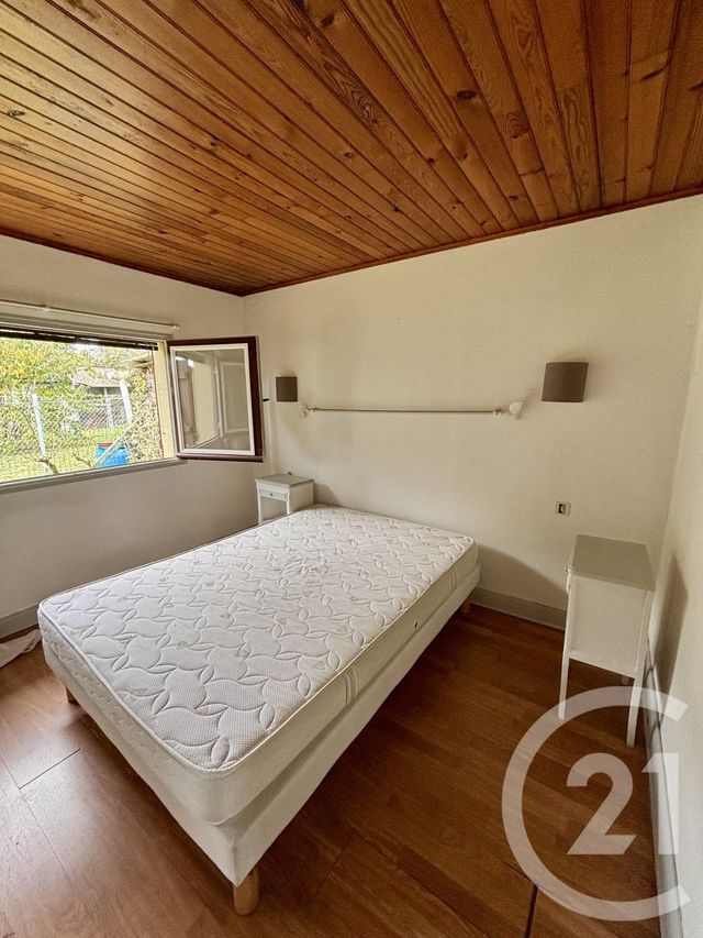 Afficher la photo en grand Maison à louer - 3 pièces - 85,44 m2 - Jau Dignac Et Loirac - 33 - AQUITAINE