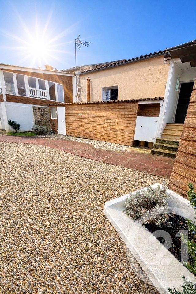 Maison à louer ST CHRISTOLY MEDOC