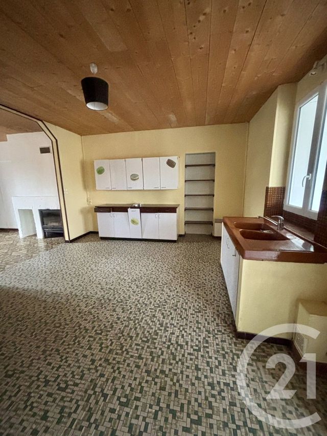 Maison &agrave; louer - 2 pi&egrave;ces - 72,91 m2 - St Christoly Medoc - 33 - AQUITAINE