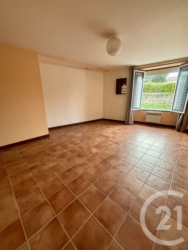 Maison &agrave; louer - 2 pi&egrave;ces - 72,91 m2 - St Christoly Medoc - 33 - AQUITAINE