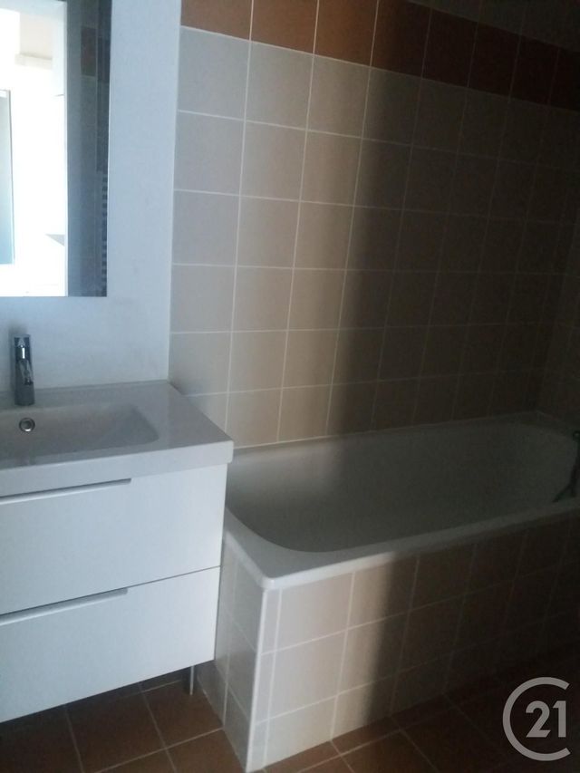 Appartement T2 &agrave; louer - 2 pi&egrave;ces - 26,89 m2 - Carcans - 33 - AQUITAINE