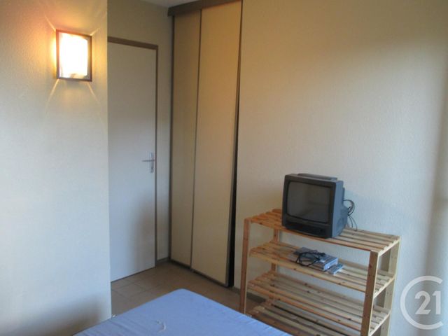 Appartement F2 &agrave; louer - 2 pi&egrave;ces - 27,38 m2 - Hourtin - 33 - AQUITAINE