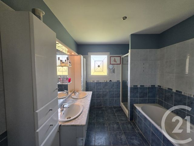 Maison &agrave; vendre - 3 pi&egrave;ces - 125 m2 - Civrac En Medoc - 33 - AQUITAINE