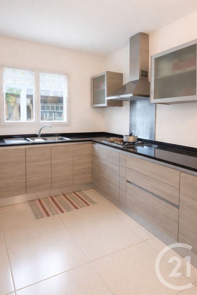 Maison &agrave; louer - 3 pi&egrave;ces - 71,38 m2 - Cissac Medoc - 33 - AQUITAINE