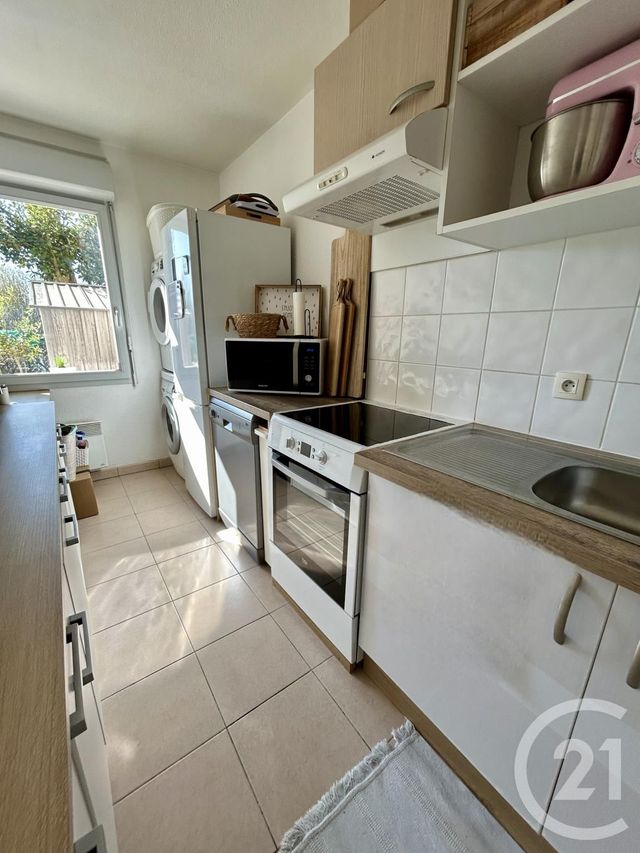 Appartement F4 &agrave; louer - 4 pi&egrave;ces - 78,23 m2 - Lesparre Medoc - 33 - AQUITAINE