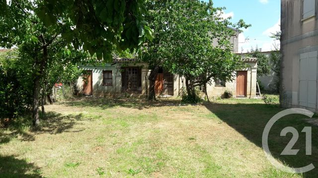 Maison &agrave; louer - 5 pi&egrave;ces - 144,69 m2 - Lesparre Medoc - 33 - AQUITAINE