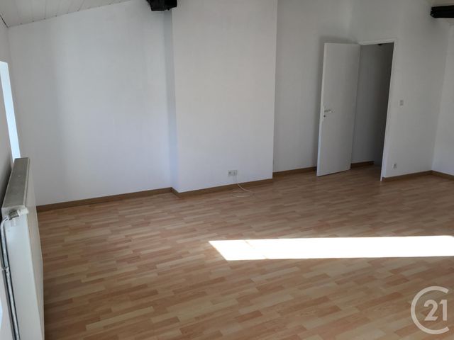 Maison &agrave; louer - 4 pi&egrave;ces - 177,80 m2 - Queyrac - 33 - AQUITAINE